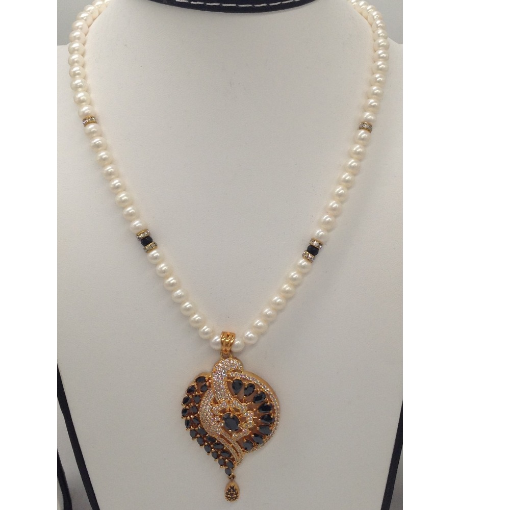 White;black cz pendent set with 1 line round pearls jps0288