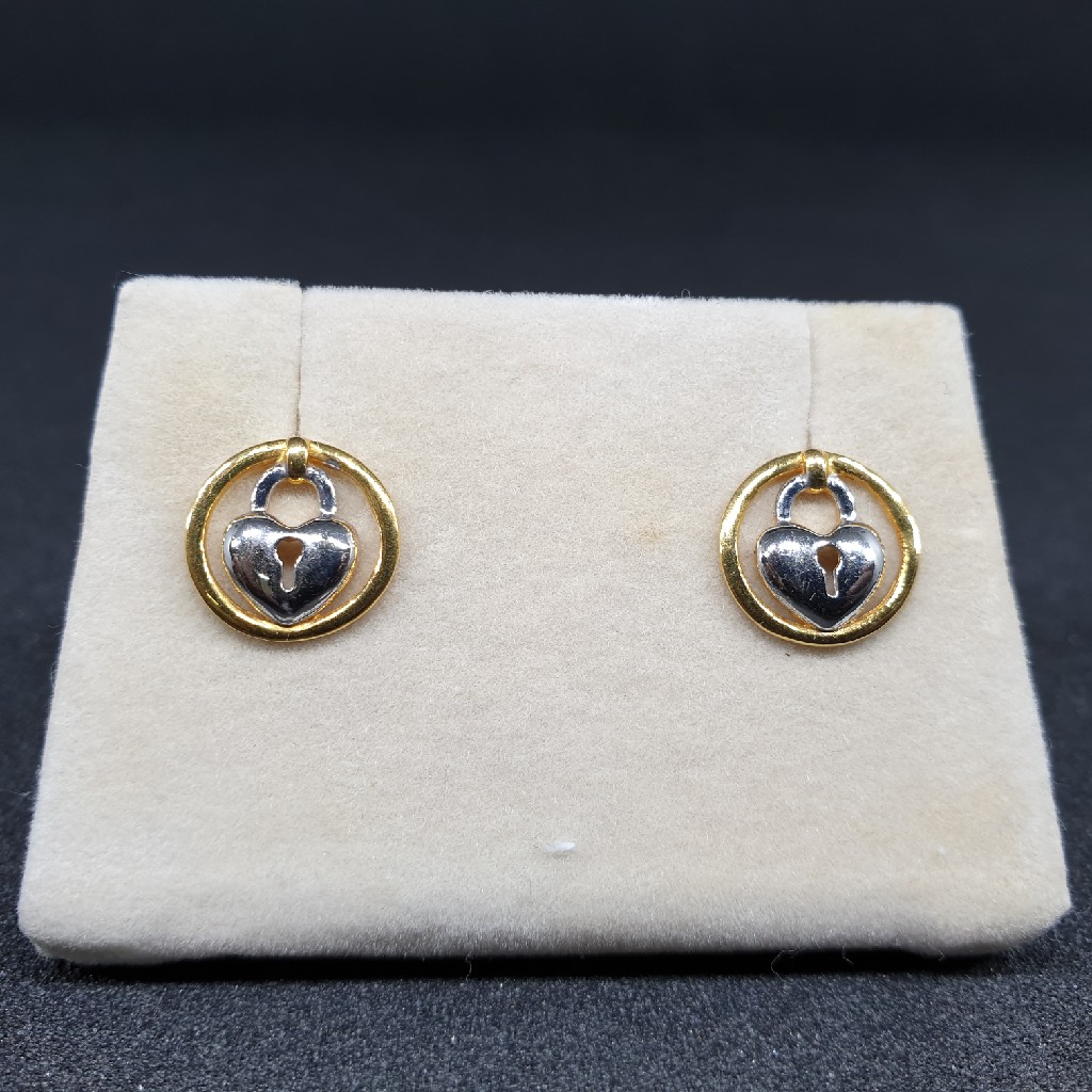 22k Gold Earring