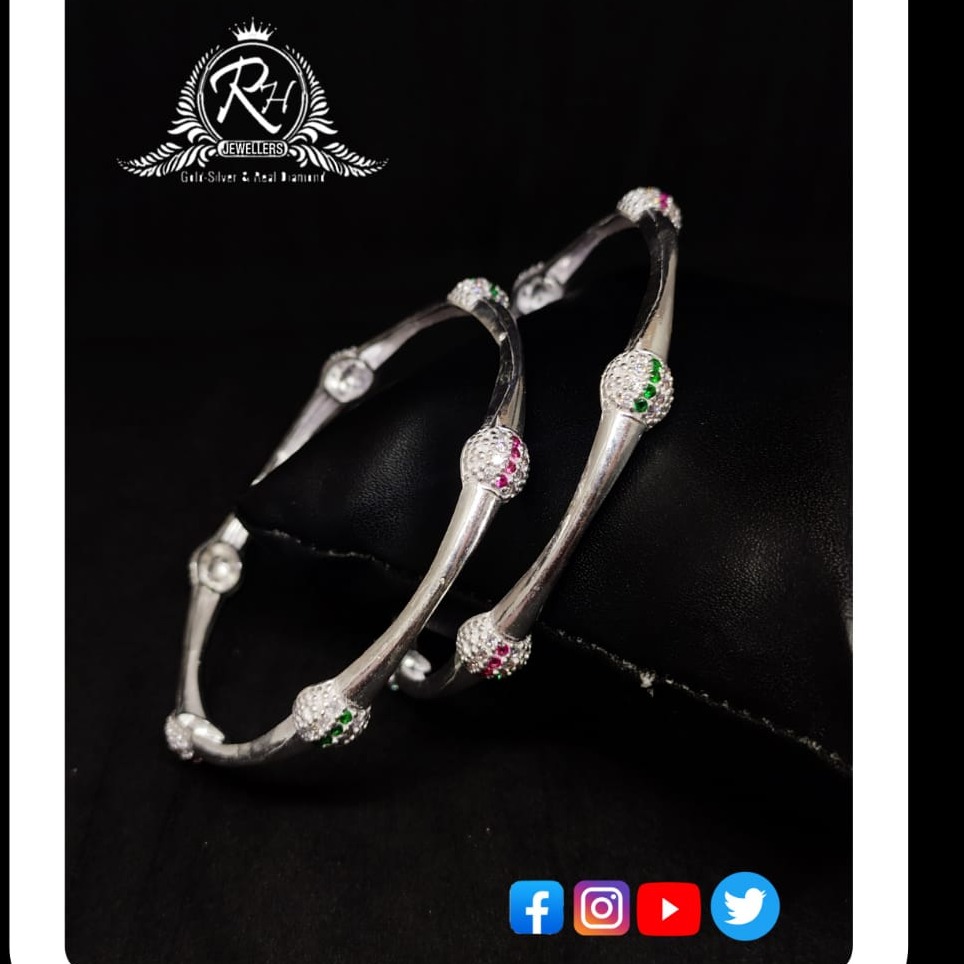 silver ladies designer bangles at best price RH-LB630