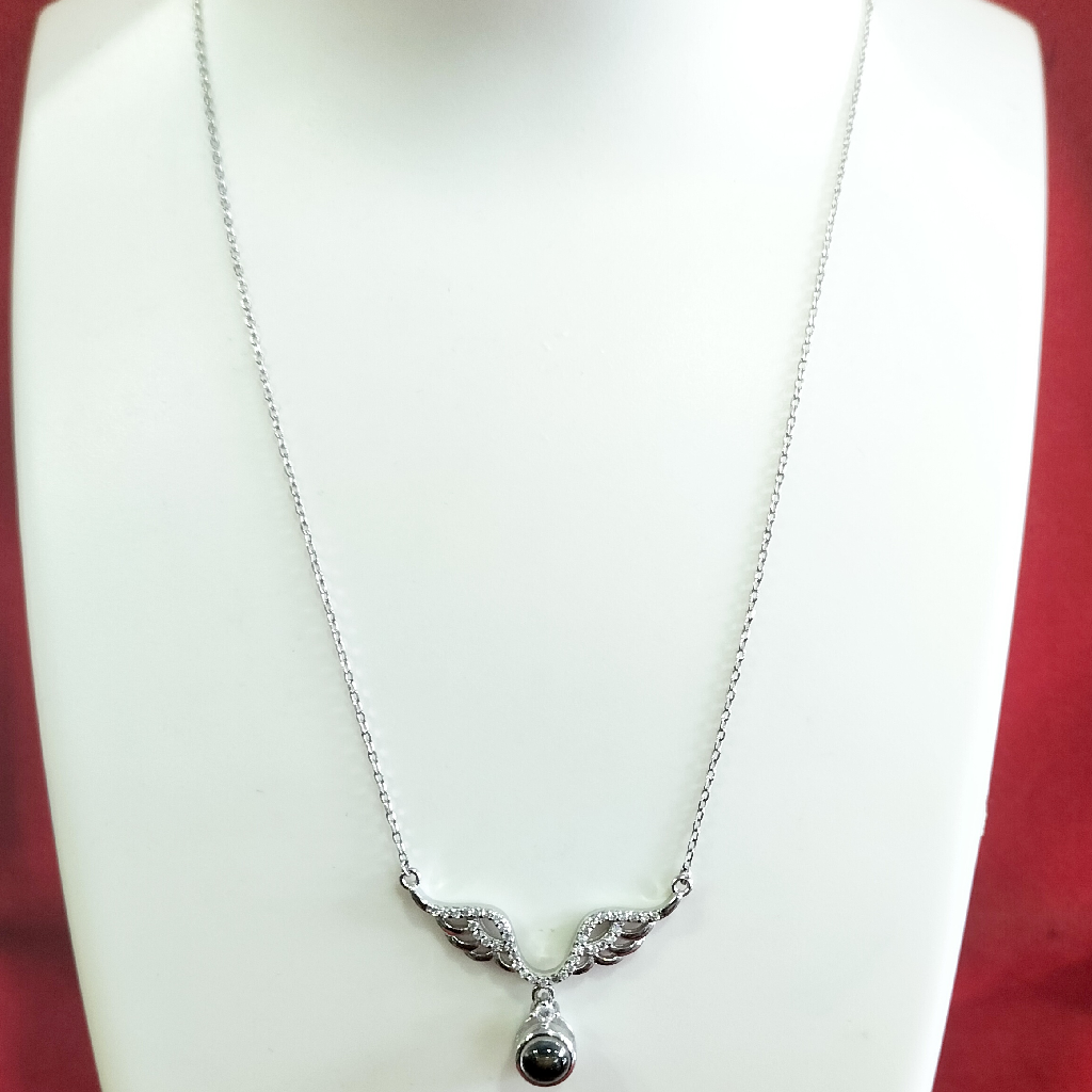 92.5 Sterling Silver Chain Pendant
