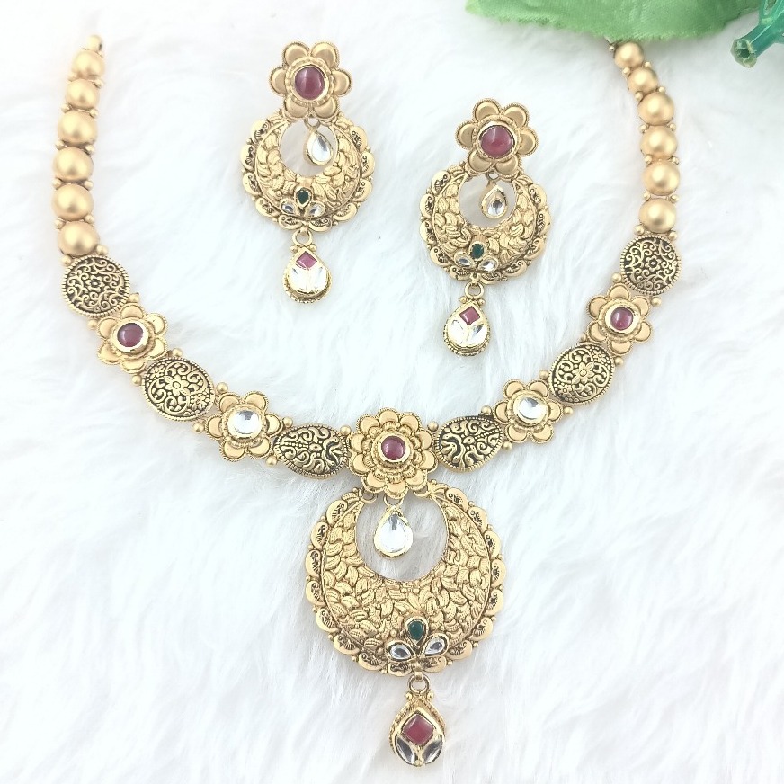22K Gold Antique Necklace Set