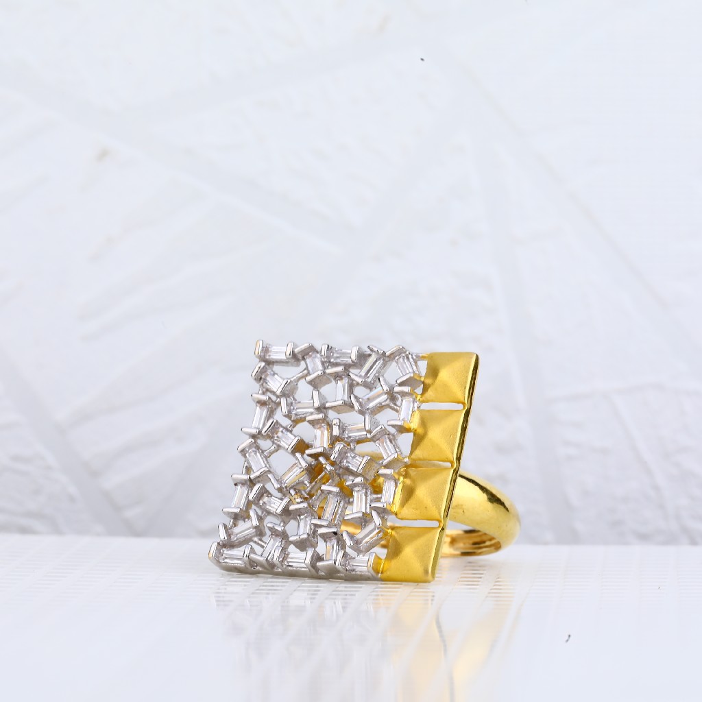 18kt Gold Italian Ring for Ladies LIR38