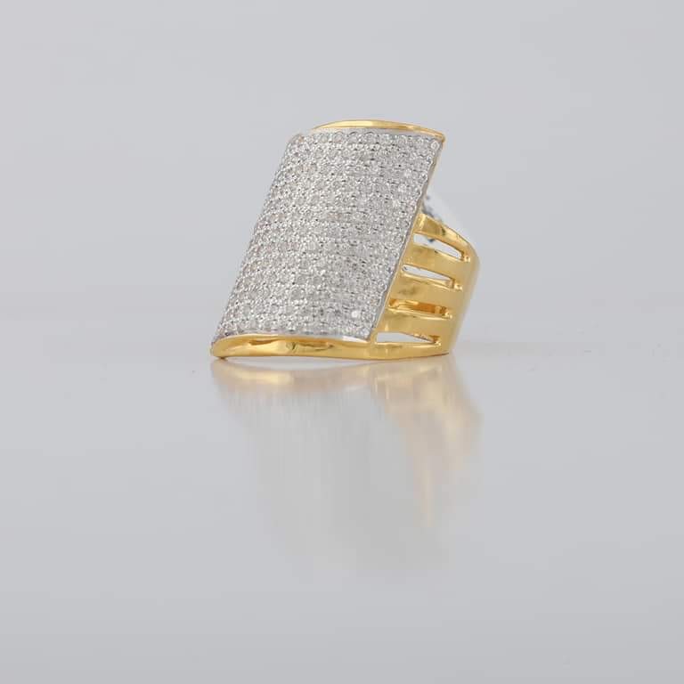 22 kt gold fancy cz ring