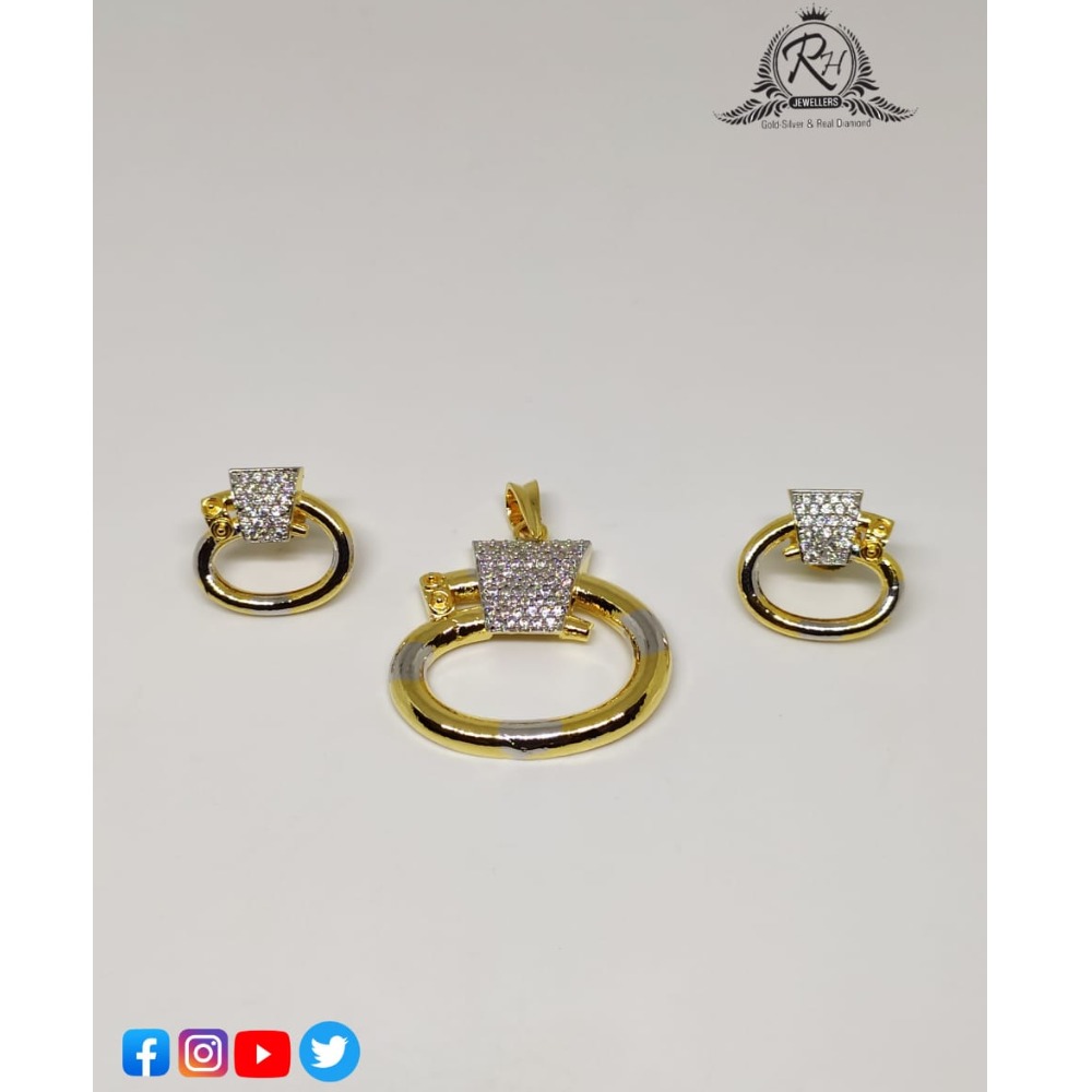 22 carat gold traditional ladies pendant set RH-PS643