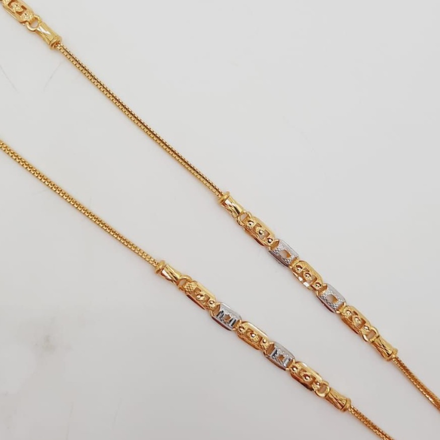 Gold chain for women