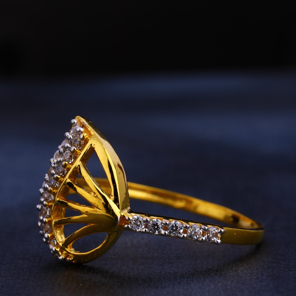 916 Gold  CZ  Gorgeous  Women's  Ring LR383