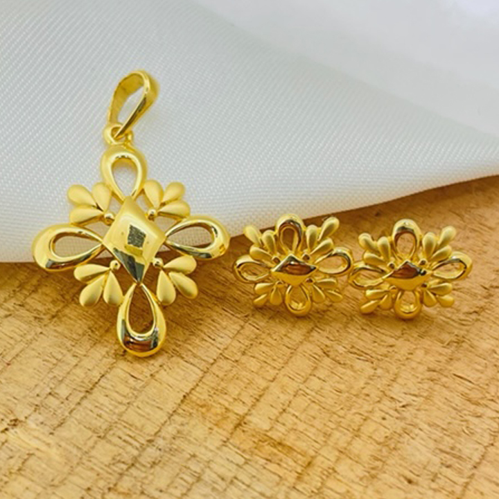 22k Gold Plain Traditional Pendant Set