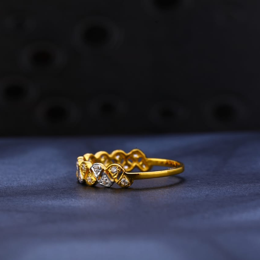 916 Gold CZ Designer Ladies Ring LR1138