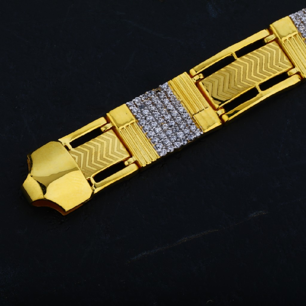 Mens Casting 916 Cz Gold Bracelet-MCB01