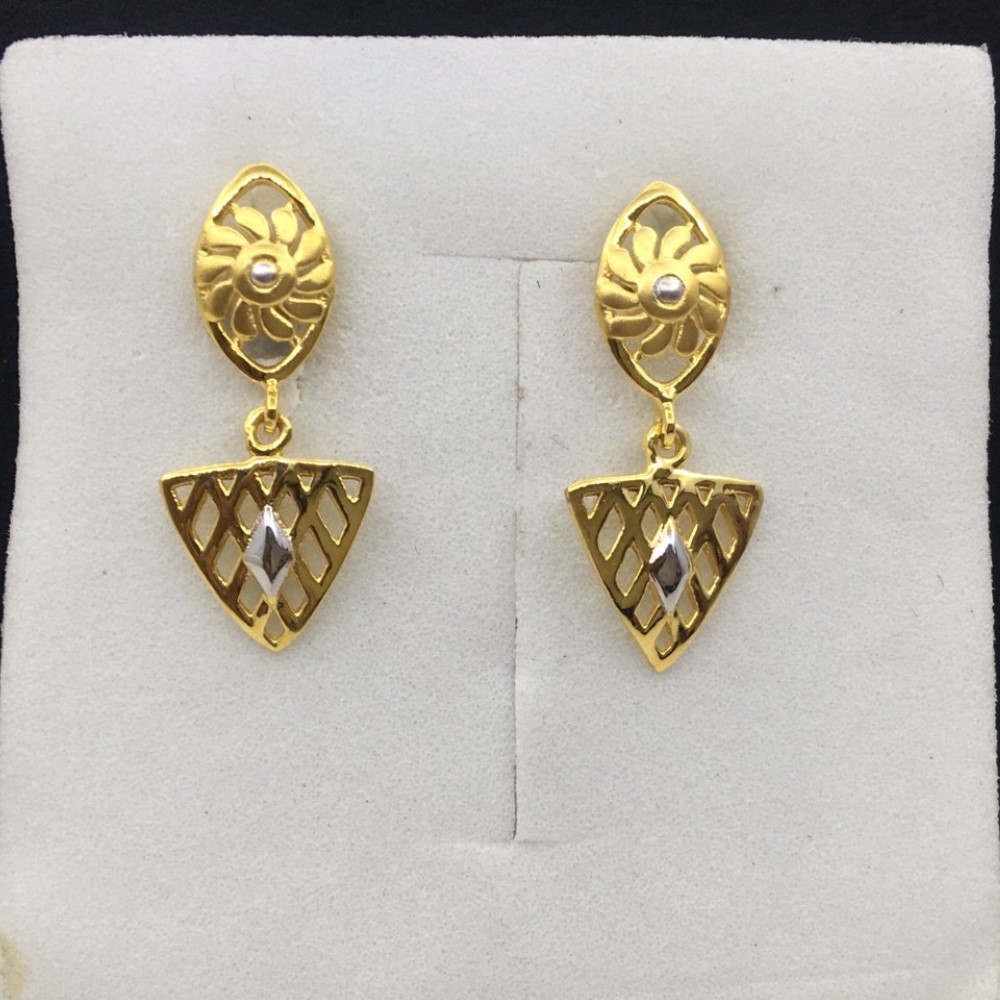 18k Yellow Gold Handmade Fancy Earrings