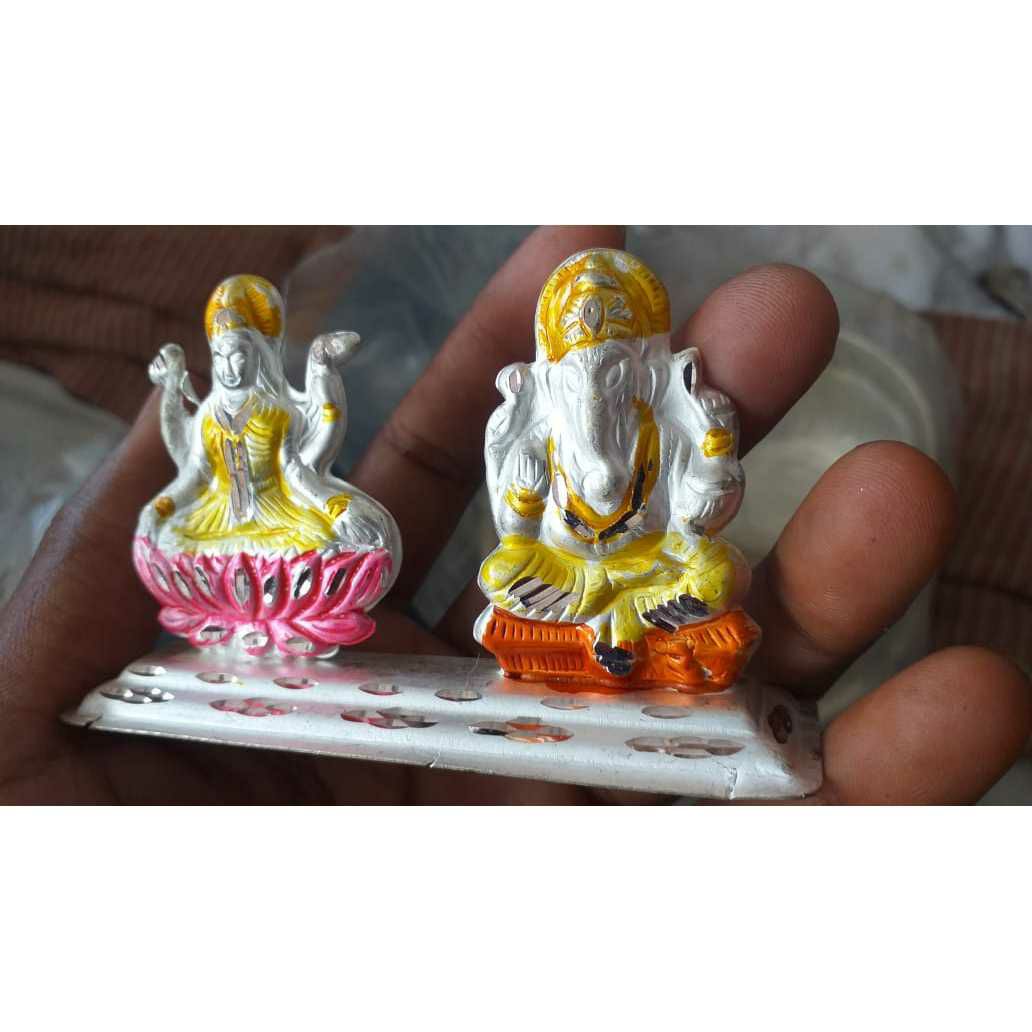 Buy quality Ganesh-laxmi Cholel Nakshi Mina Different Style ...