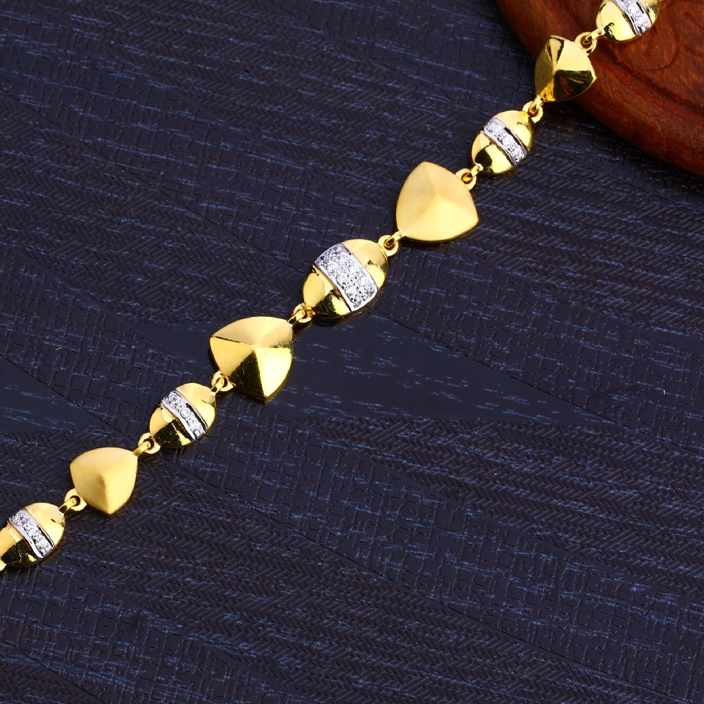 22KT Gold Women's Hallmark Bracelet LB266