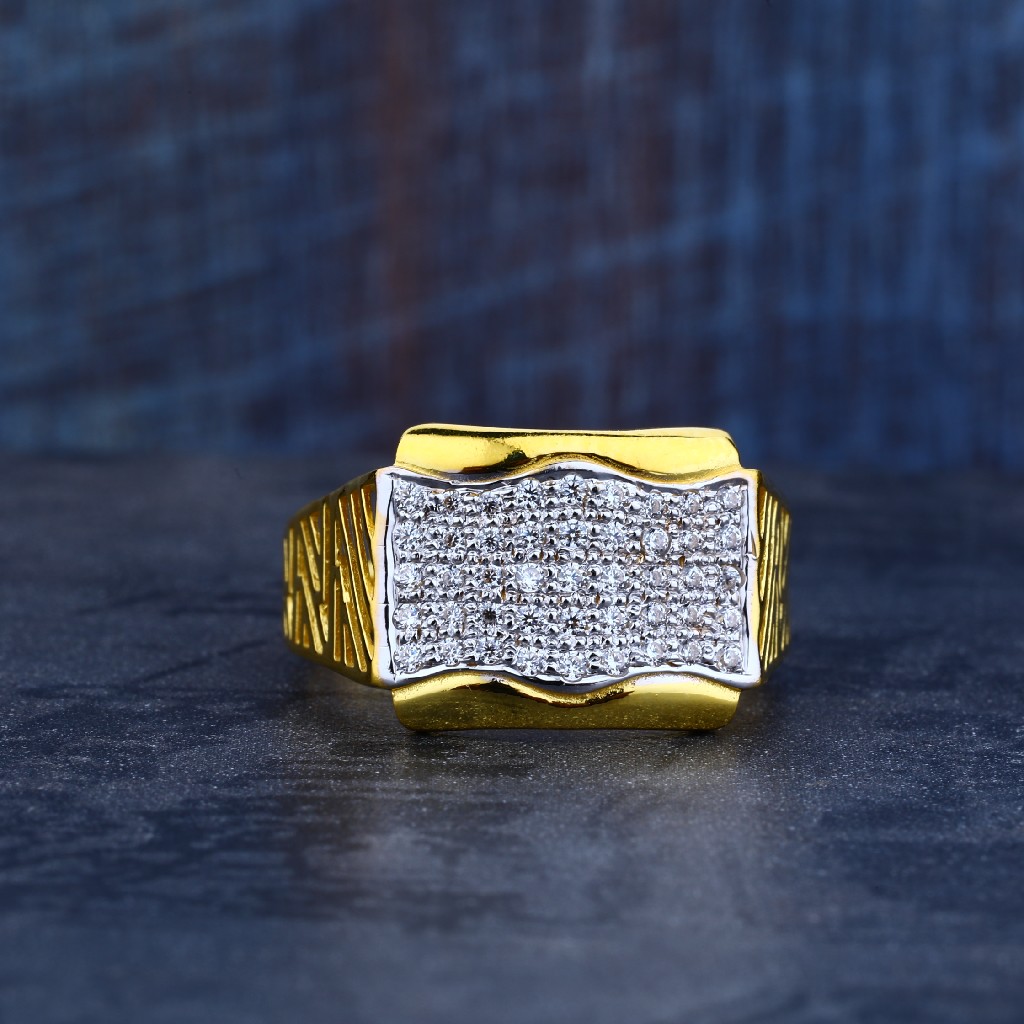 Buy quality Mens Gold Ring-MR113 in Ahmedabad