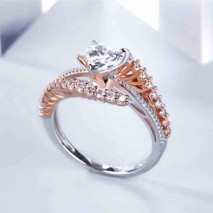18KT Designer Real Diamond Ring