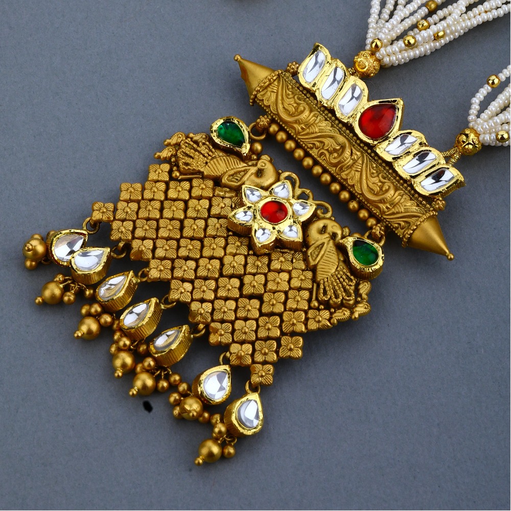 22KT Gold Antique Kundan Necklace Set For Wedding