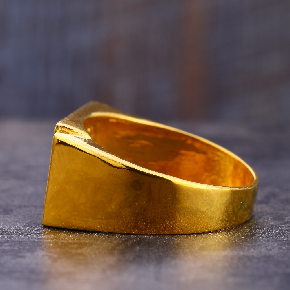 916 Gold CZ Hallmark Fancy Gentlemen's  Ring MR783