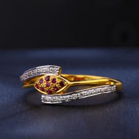 22 carat gold hallmark delicate ladies rings RH-LR666