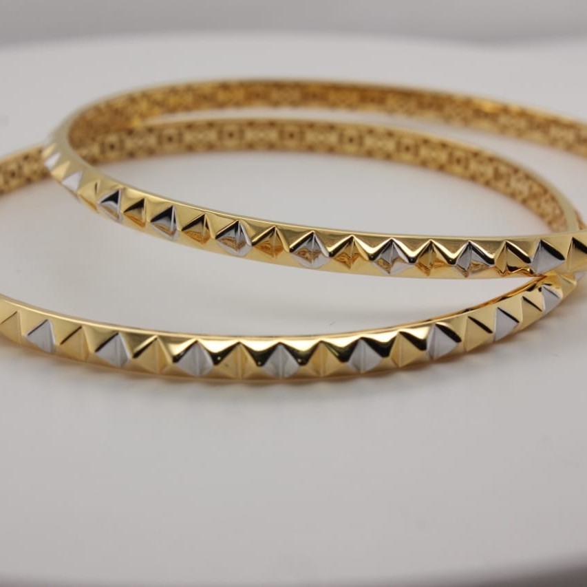 18kt Hallmark Rose Gold Bangle
