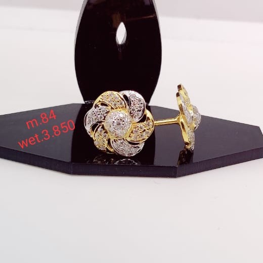 22 carat gold ladies earrings RH-LE805