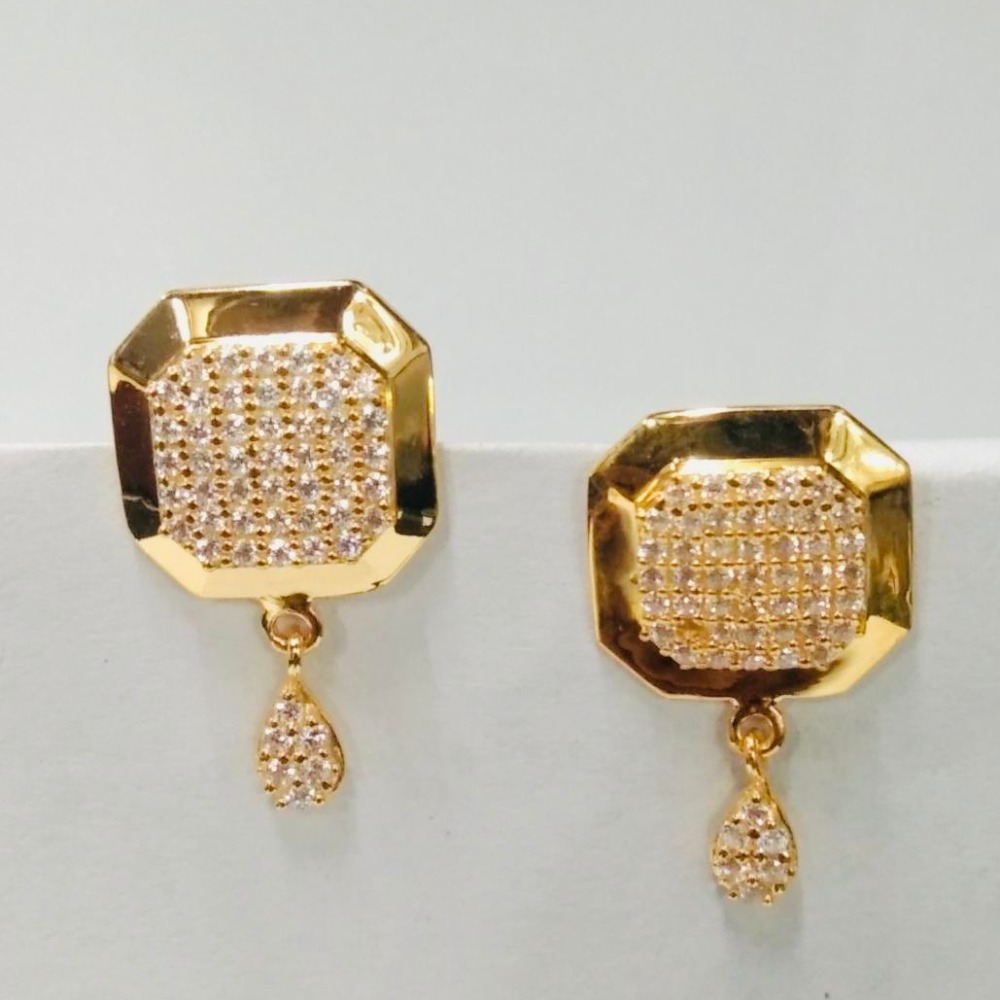 22K gold Diamond Earring