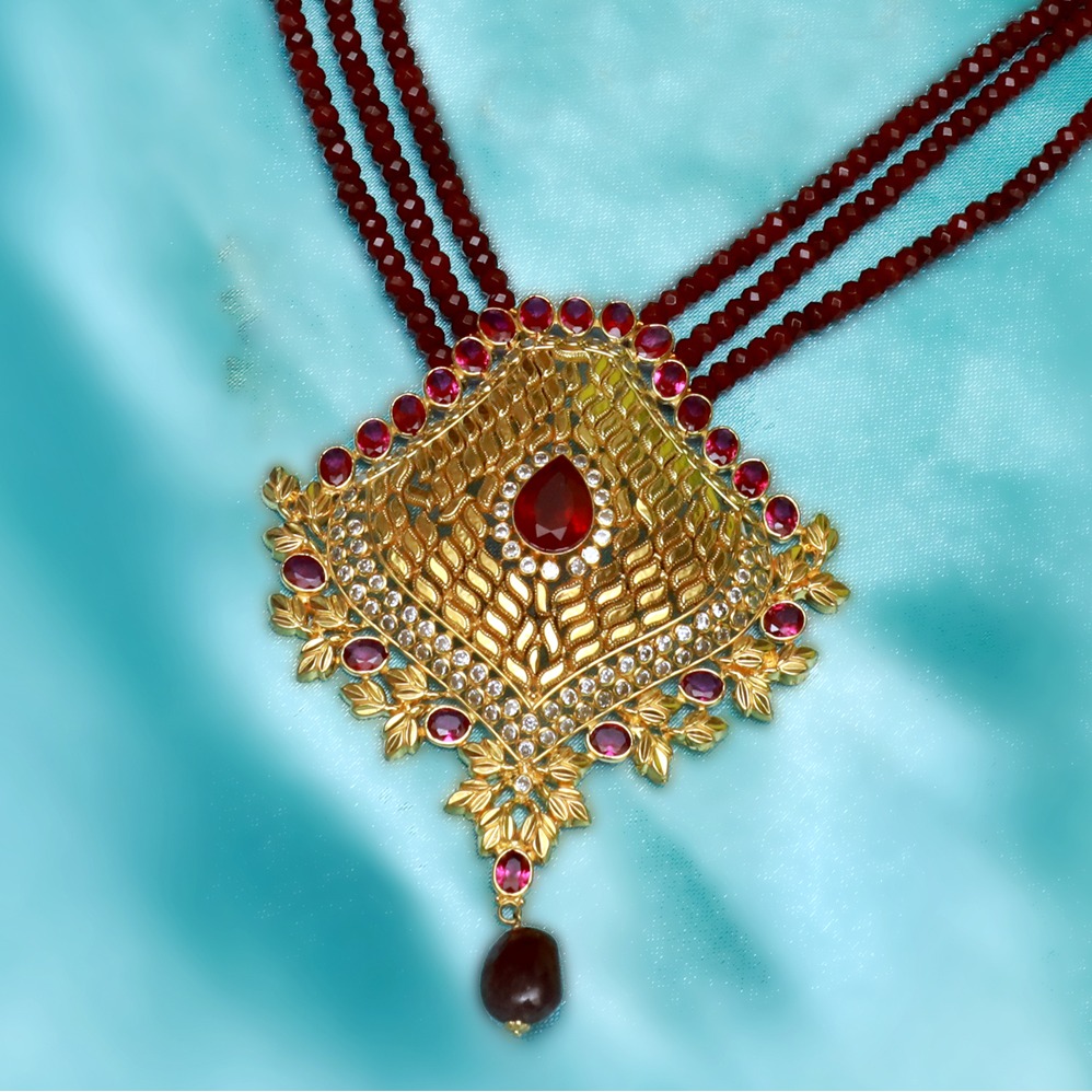 916 Gold Traditional Maroon Stone Necklace Set PJ-N002