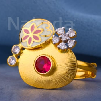 916 Gold CZ Ladies Stylish Antique Ring LAR367