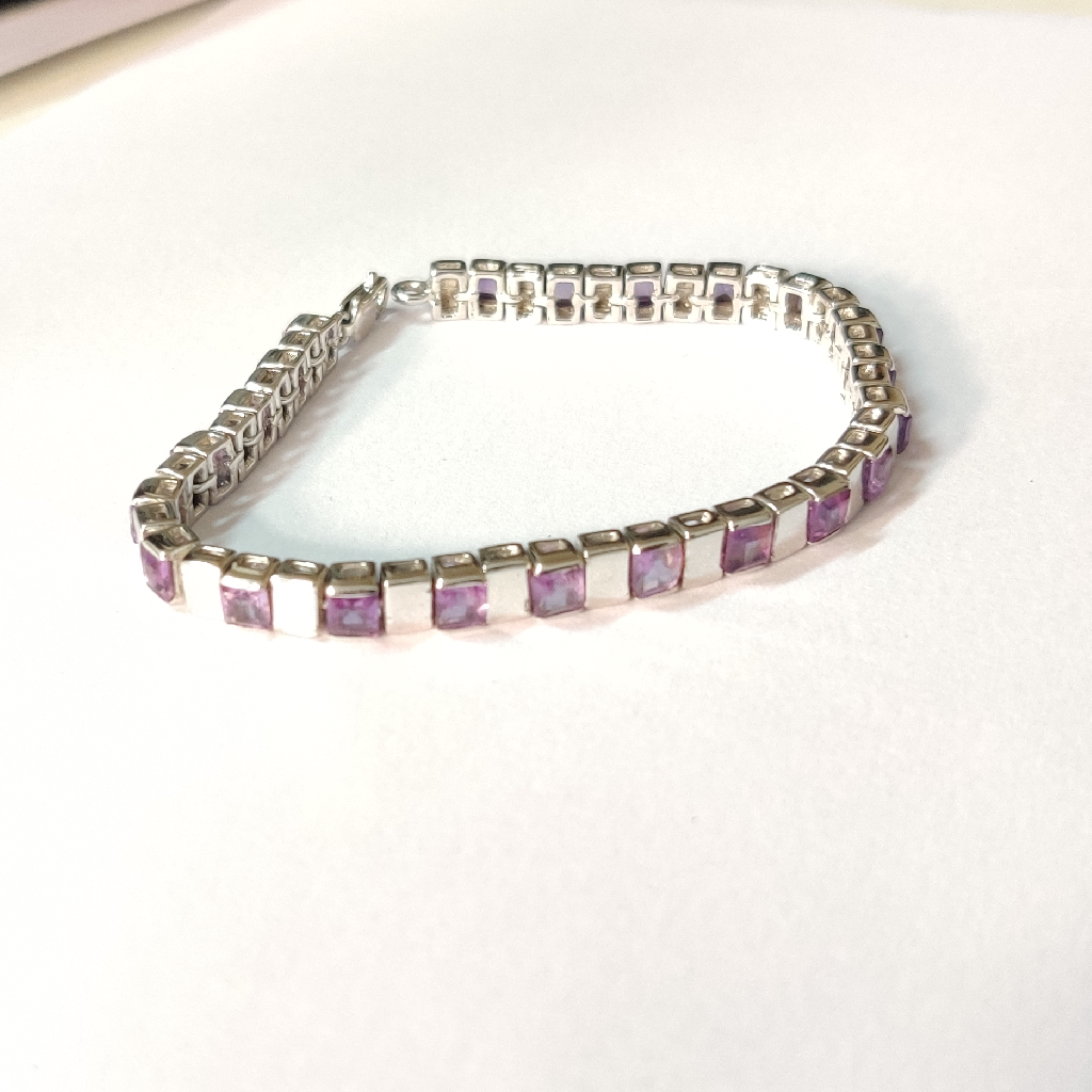 925 sterling silver ladies bracelet with high quality stone studded