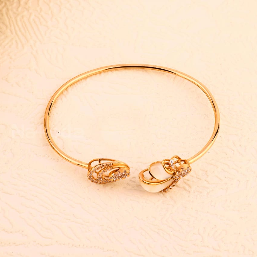 18KT Rose Gold CZ Stylish  Womens's Kada RLKB400