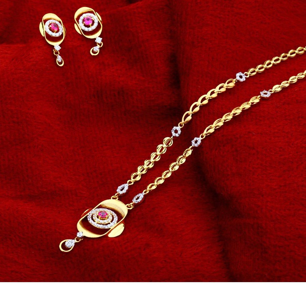 Buy quality 916 Gold Designer Ladies Chain Necklace CN150 in Ahmedabad
