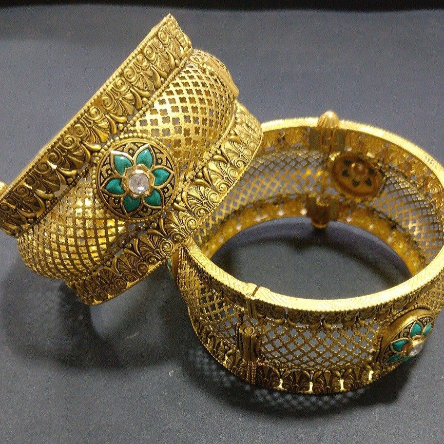 Bangles