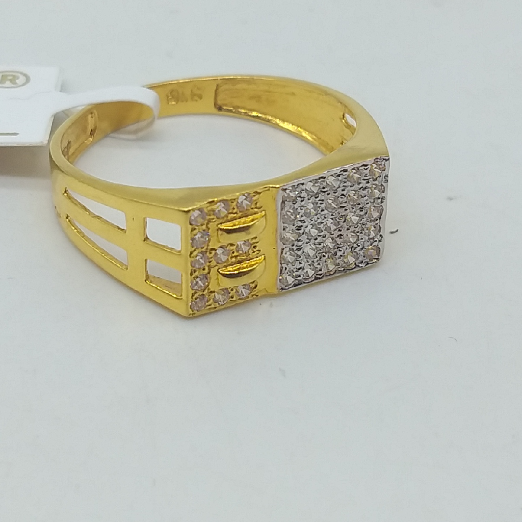 Gold Gents Diamond Ring
