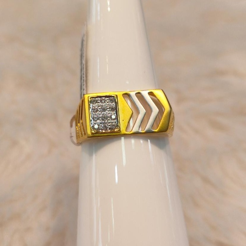 22kt gold cz hallmark ring for men 
