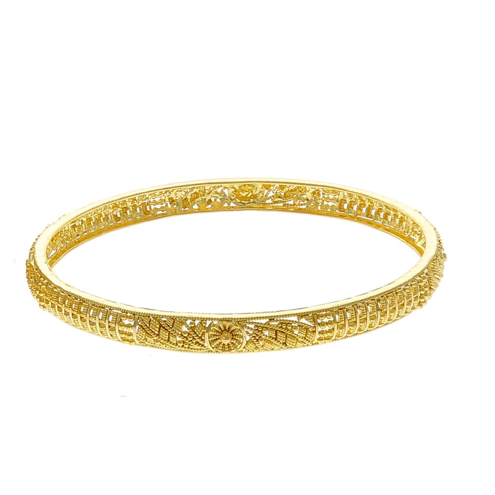 Exotic gold bangle design
