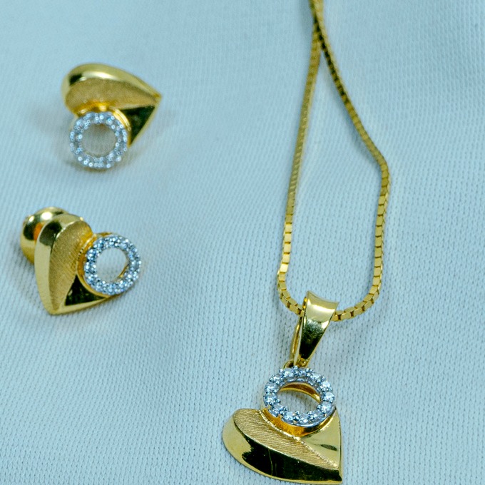 Gold heart design Pendat Chain set ps1-212