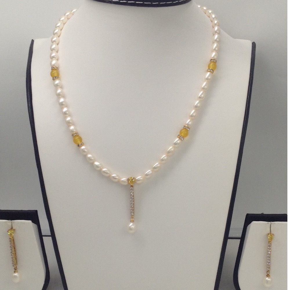 White, yellow cz pendent set with oval pearls mala jps0087