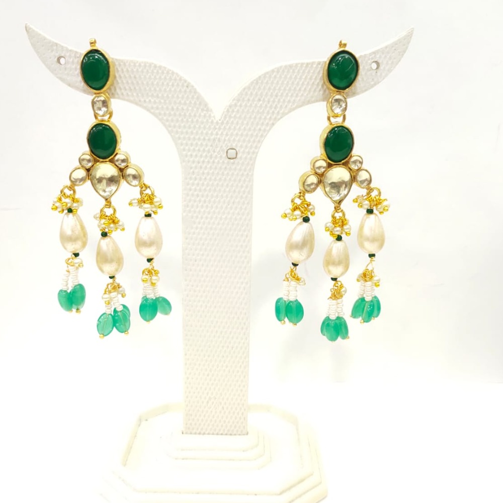 Choker kundan work emerald and white moti necklace set 1614