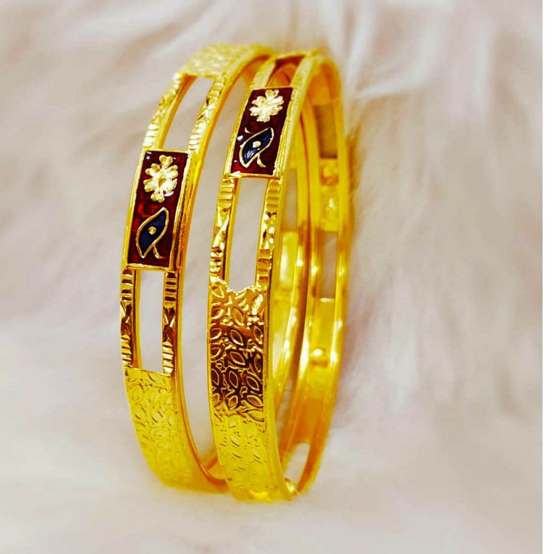 Retailer of Gold efect dijain bangle | Jewelxy - 125809