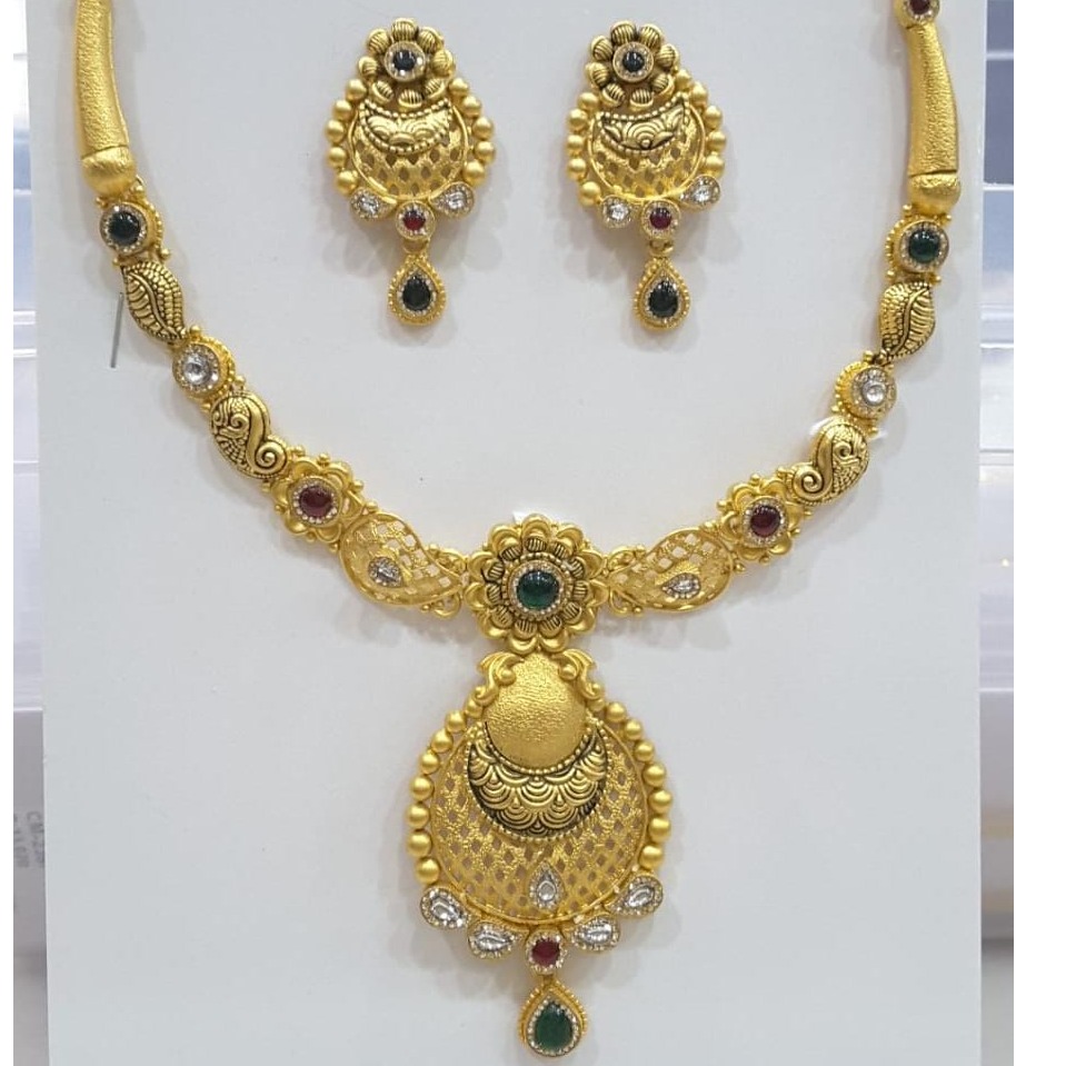 22k gold Multiple designs work necklace set