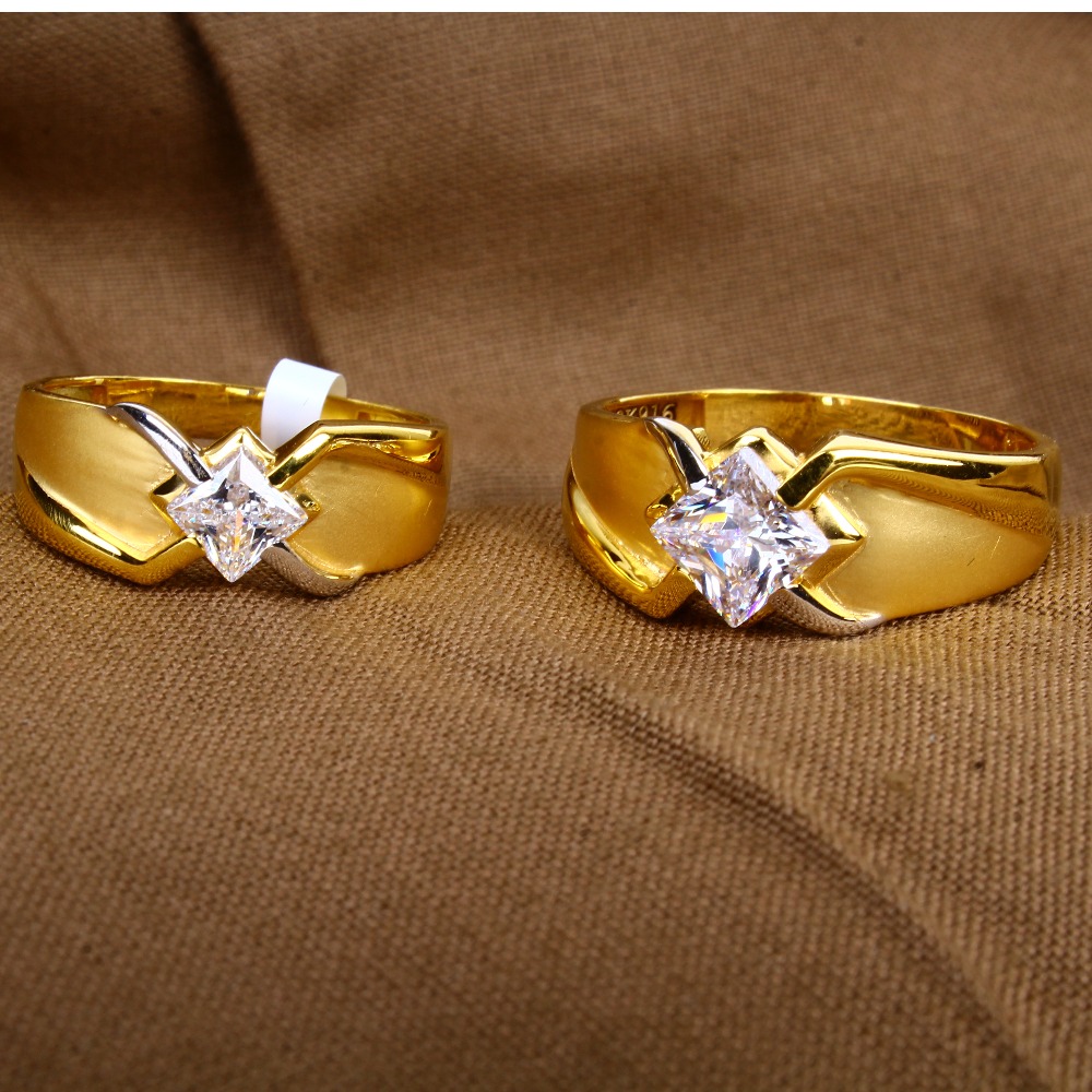 18k Gold Gorgeous CZ Couple Rings 