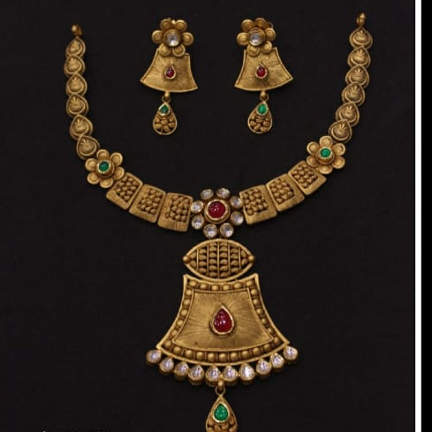 22k gold with kundan necklace set