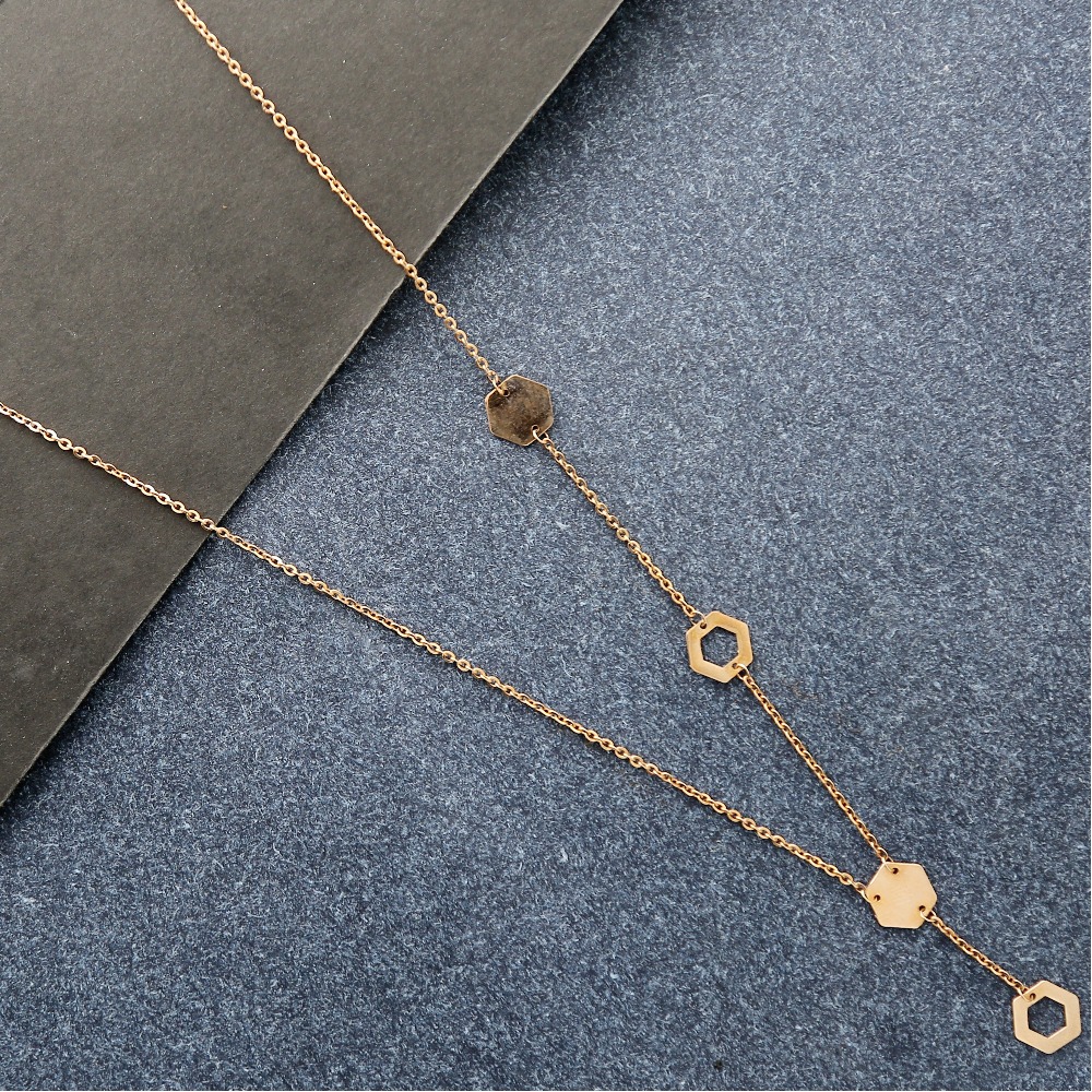 Dainty 18kt Rose Gold Chain