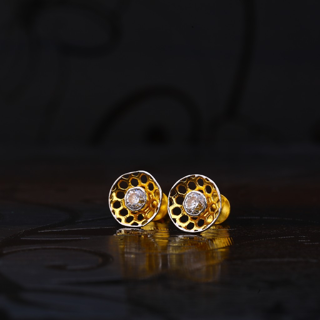 22kt Gold Designer Fancy Hallmark Earrings LSE165