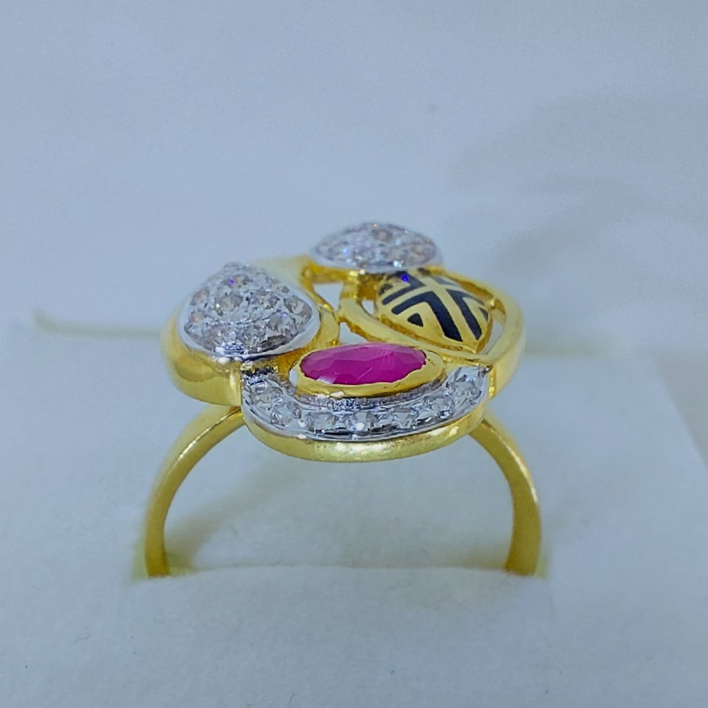 Ladles F. Ring