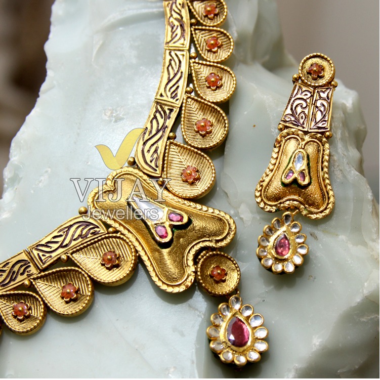 22KT Antique Designer Necklace Set For Ladies