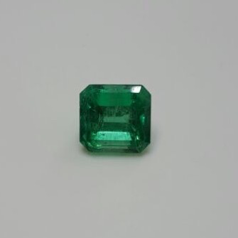 4.90ct octagonal green emerald-panna