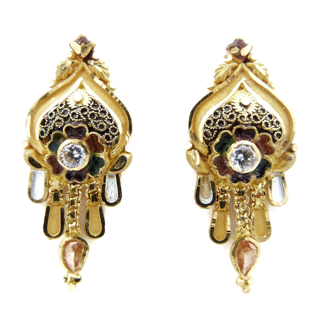 22K Gold Fancy Earring