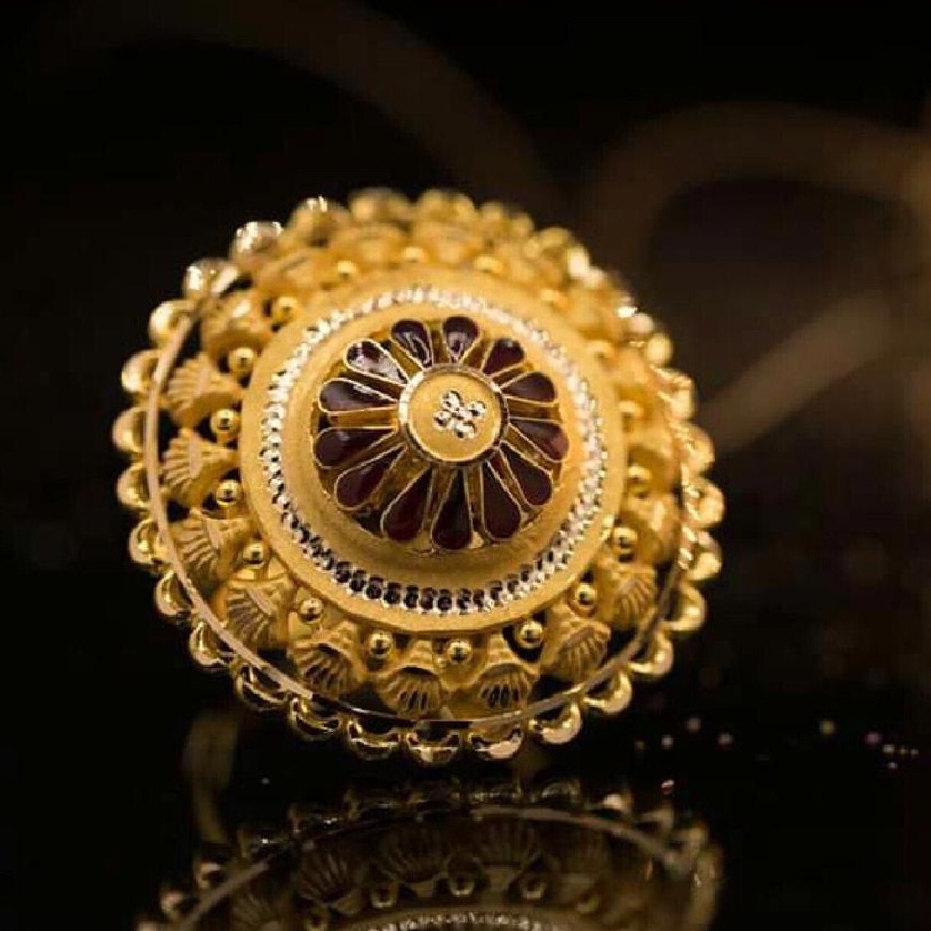 Umbrella Ring in 18 Karat Gold with Diamonds, Emeralds And Pearls For Sale  at 1stDibs
