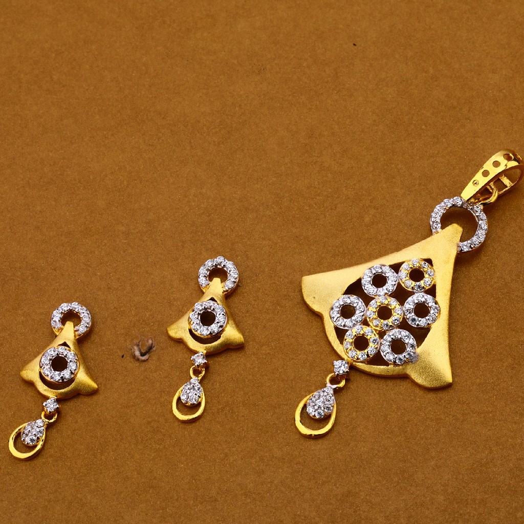 916 Gold Cz Hallmark Pendant Set FPS151