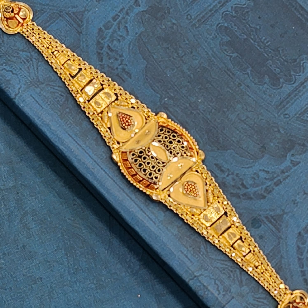 22K Gold Exclusive Finishing Ledies Bracelet