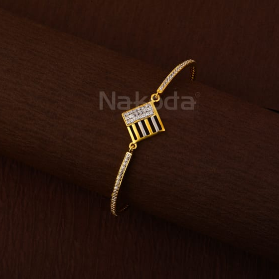 750 gold hallmark exclusive ladies kada bracelet lkb196